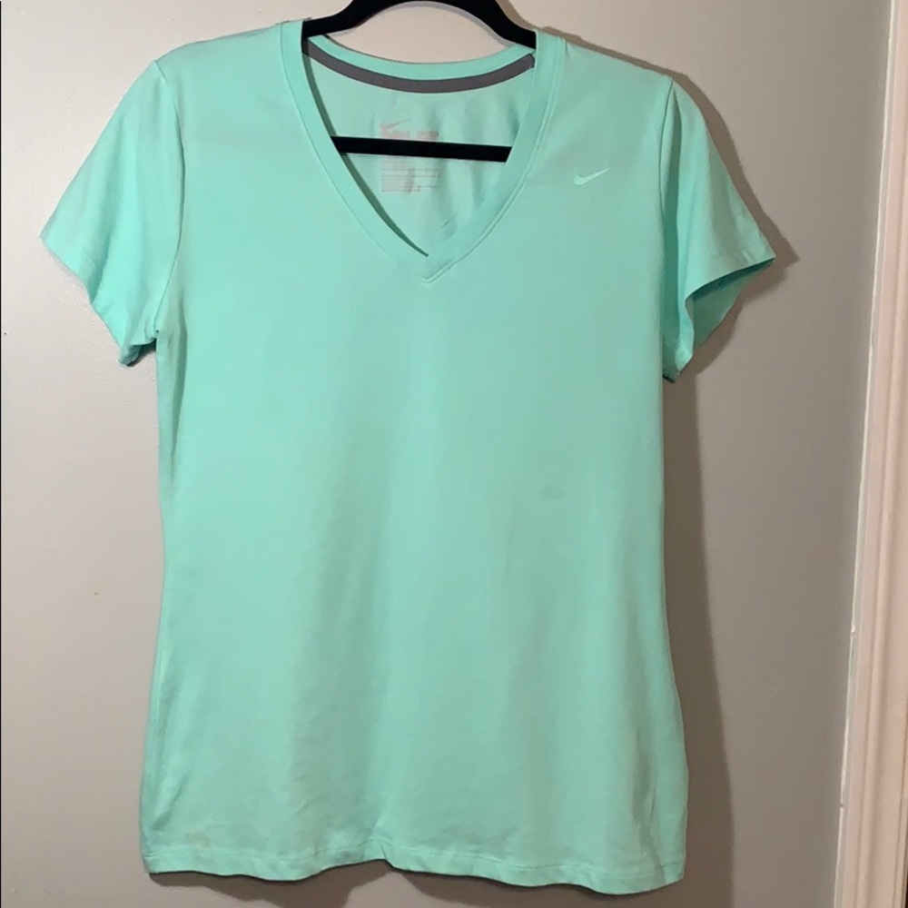 Dri fit Nike v neck tee